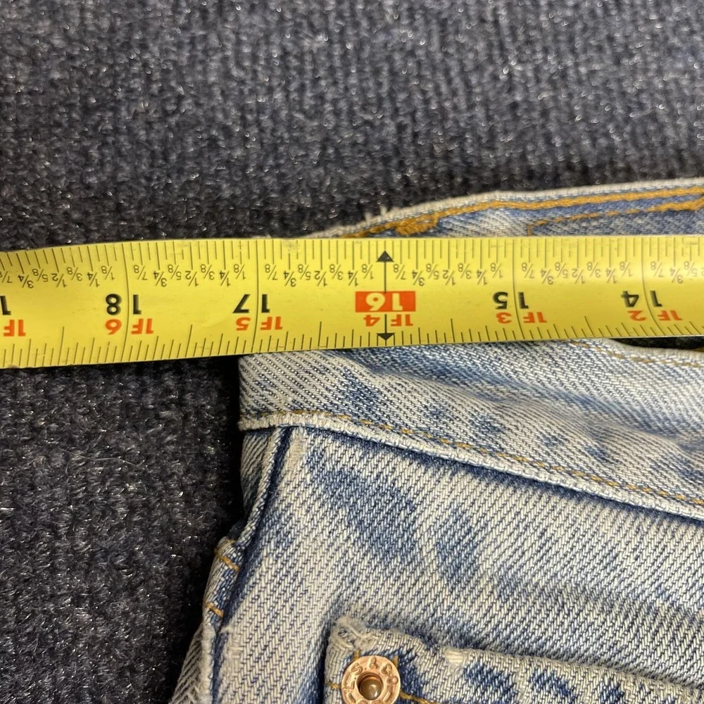 Vintage 90s Levis 505 Jeans Mens 33x30 Light‎ Wash Denim Regular Fit Distressed